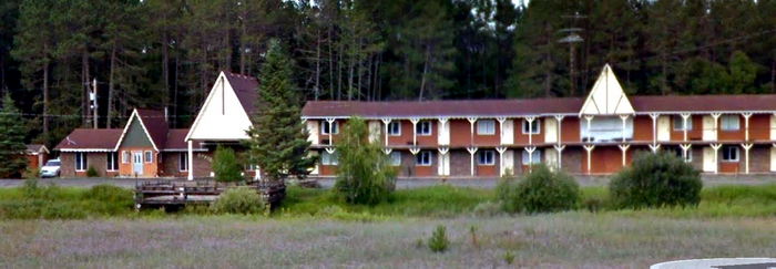 Castlewood Inn & Suites (Best Western Tony Londons, Tony Londons Roadhouse) - 2018 Street View